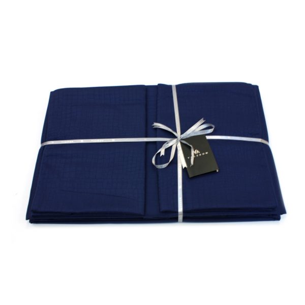 Valeron Crocodile Duvet Cover Set - Navy For Sale